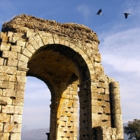 4 millones de euros para el yacimiento arqueológico de Cáparra y el castillo de Montemolín