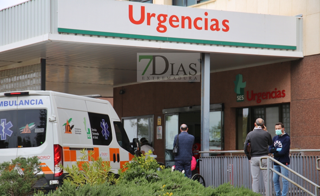 Otras ocho personas ingresadas por covid en Extremadura y 261 casos más