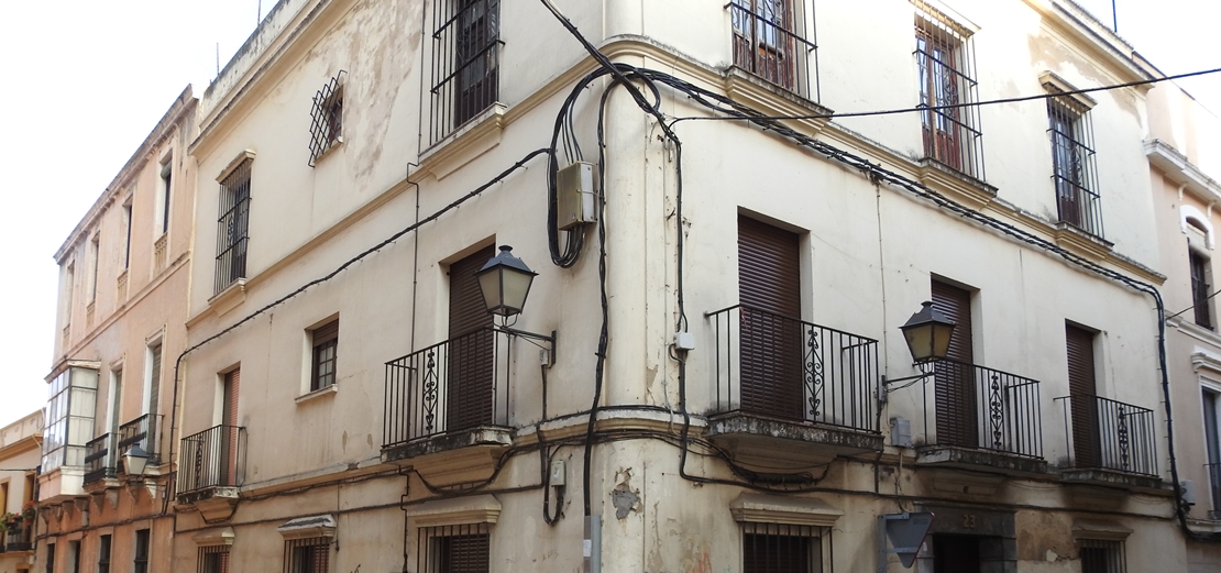 El plan de la Diputación para eliminar cables en los centros históricos de la provincia