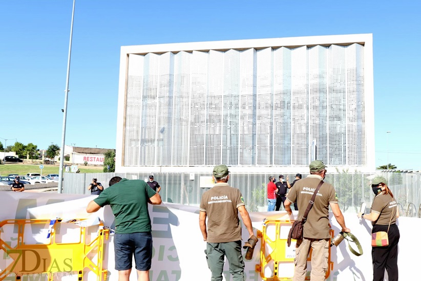 Los Agentes del Medio Natural reivindican sus derechos en la capital autonómica