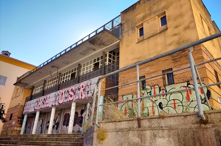Piden rehabilitar el edificio en Reyes Huertas para dar asistencia social