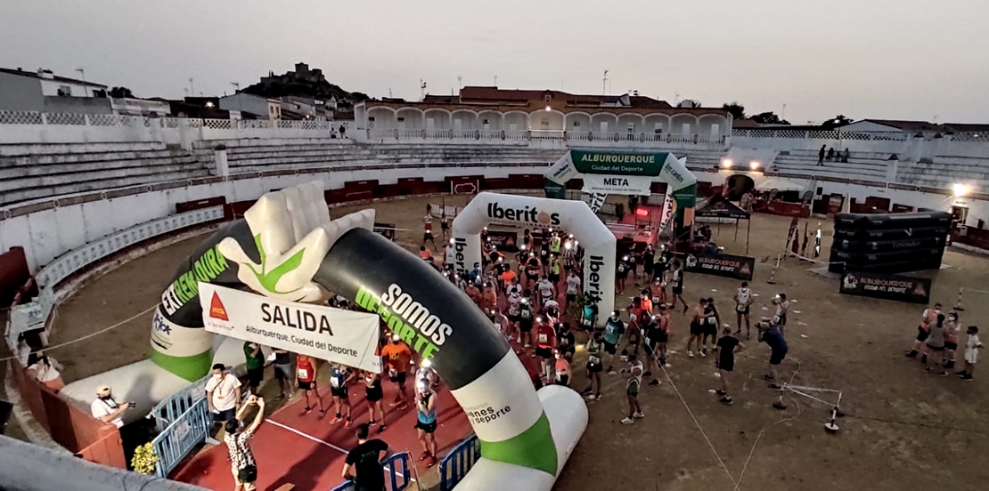 Bruno Paixão y Mercedes Pila vencen en el 10K Alburquerque nocturno