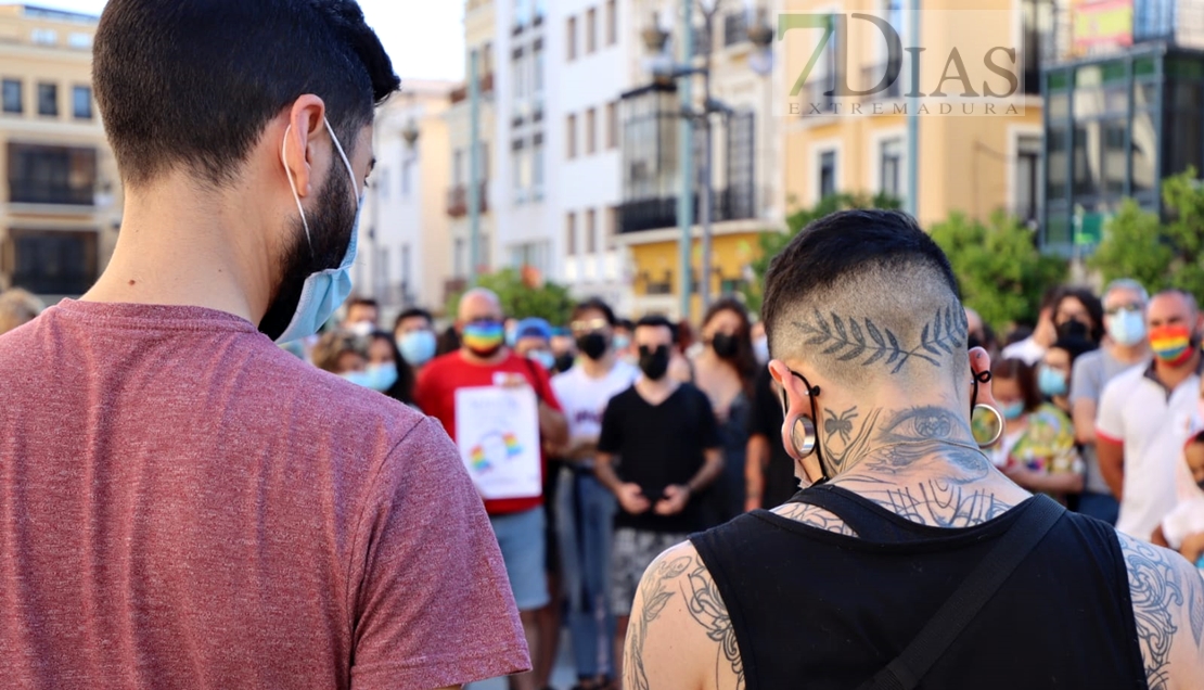 ¡Ya basta de prejuzgar, perseguir, y asesinar por no ser heterosexual!