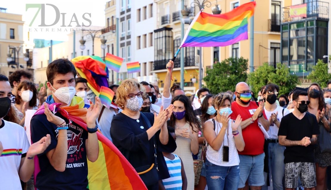 ¡Ya basta de prejuzgar, perseguir, y asesinar por no ser heterosexual!