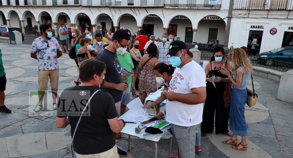 El mundo rural extremeño alza la voz frente a los planes mineros de la Junta