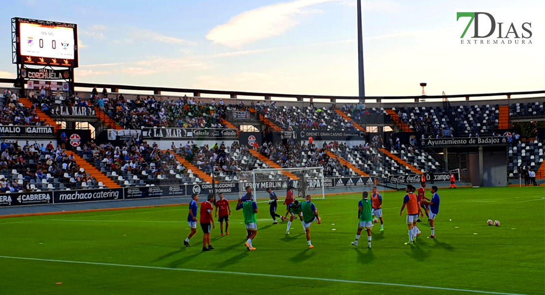 Ambiente en el Nuevo Vivero antes del CD. Badajoz - CF Talavera