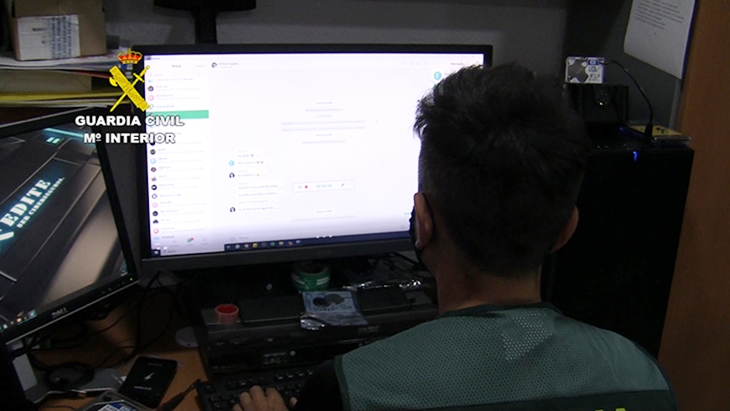 Fraude online: disuelven grupos de más de 100.000 miembros de una conocida app de mensajería