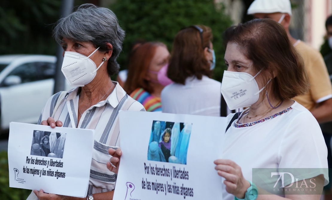 Badajoz reivindica los derechos de las mujeres afganas