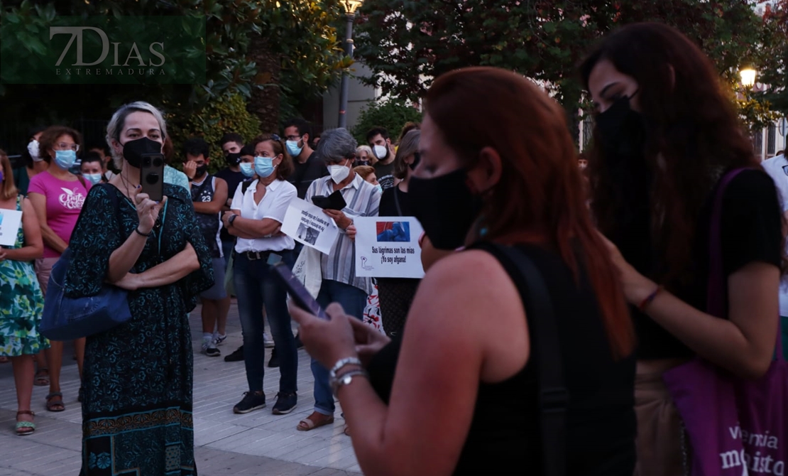 Badajoz reivindica los derechos de las mujeres afganas