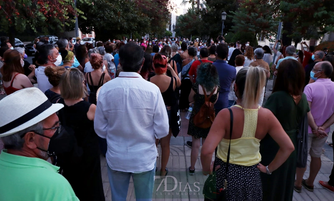 Badajoz reivindica los derechos de las mujeres afganas