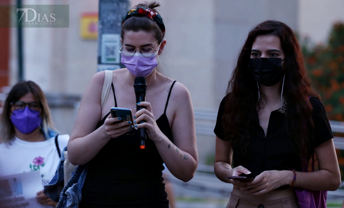 Badajoz reivindica los derechos de las mujeres afganas