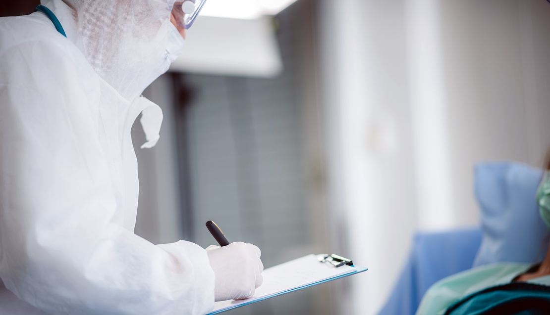 ESTUDIO: La infección por SARS-CoV-2 genera anticuerpos que superan el año