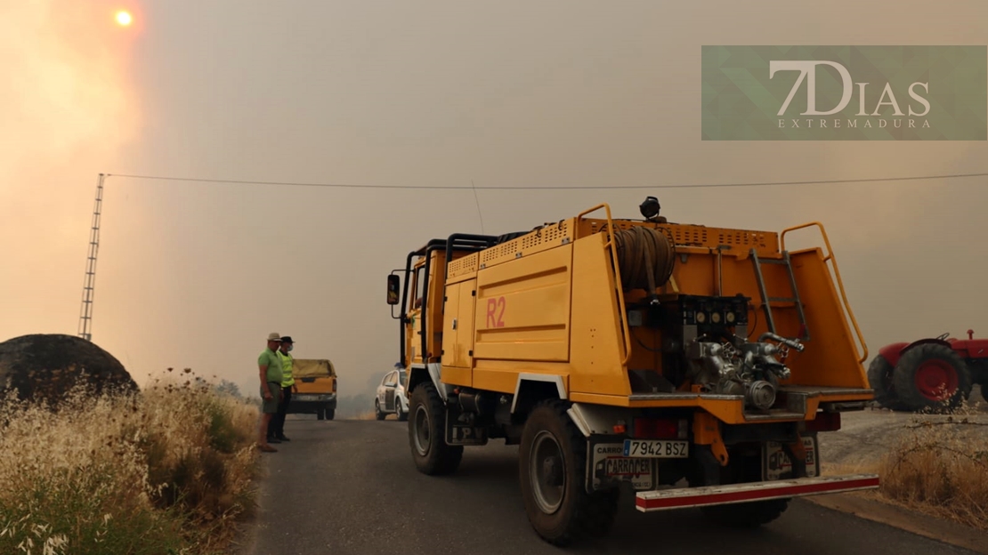 Grave incendio forestal cercano a Alburquerque