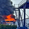 Grave incendio en una nave entre Calamonte y Arroyo de San Serván