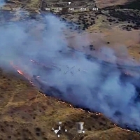 Nivel 1 de peligrosidad de un incendio en Santiago de Alcántara por cercanía de las llamas