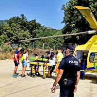 Bomberos del SEPEI rescatan a un hombre en Villanueva de la Vera
