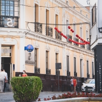 El Ayto. de Mérida quiere soterrar cables: distorsionan la imagen de la zona monumental