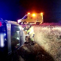 Bomberos del CPEI excarcelan a un hombre tras un accidente en la EX-112