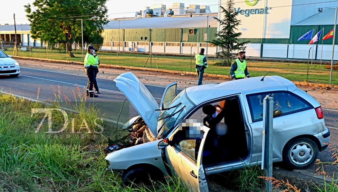 Una joven pierde la vida en la EX-209, entre Badajoz y Mérida