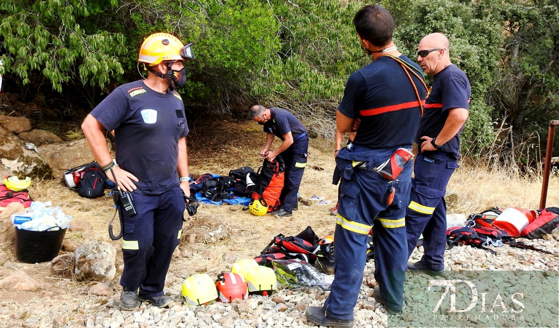 REPOR: Arduos trabajos para localizar los cadáveres de los hombres desaparecidos