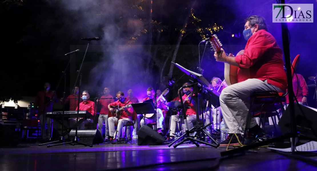 REPOR - Éxito rotundo en las Noches del Parque de San Vicente de Alcántara