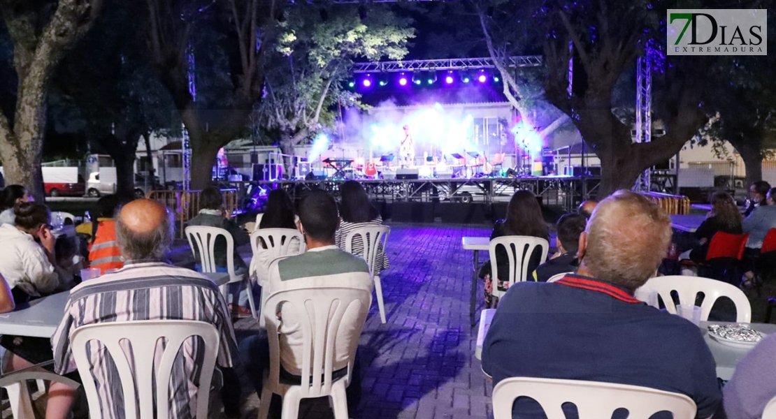 REPOR - Éxito rotundo en las Noches del Parque de San Vicente de Alcántara