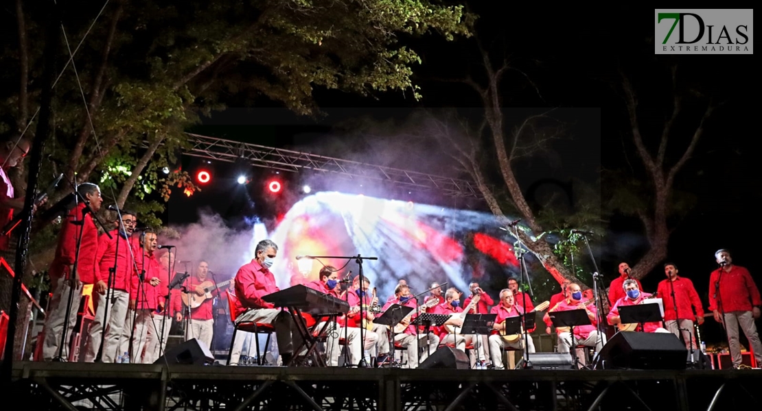 REPOR - Éxito rotundo en las Noches del Parque de San Vicente de Alcántara