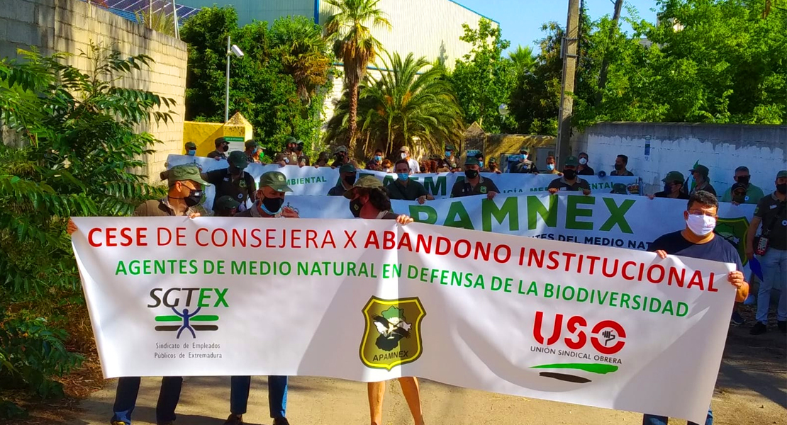 Nueva manifestación de los Agentes del Medio Natural de Extremadura: &quot;Esto ya es insoportable&quot;