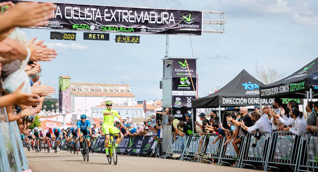 La Vuelta Ciclista a Extremadura triunfa 10 años después