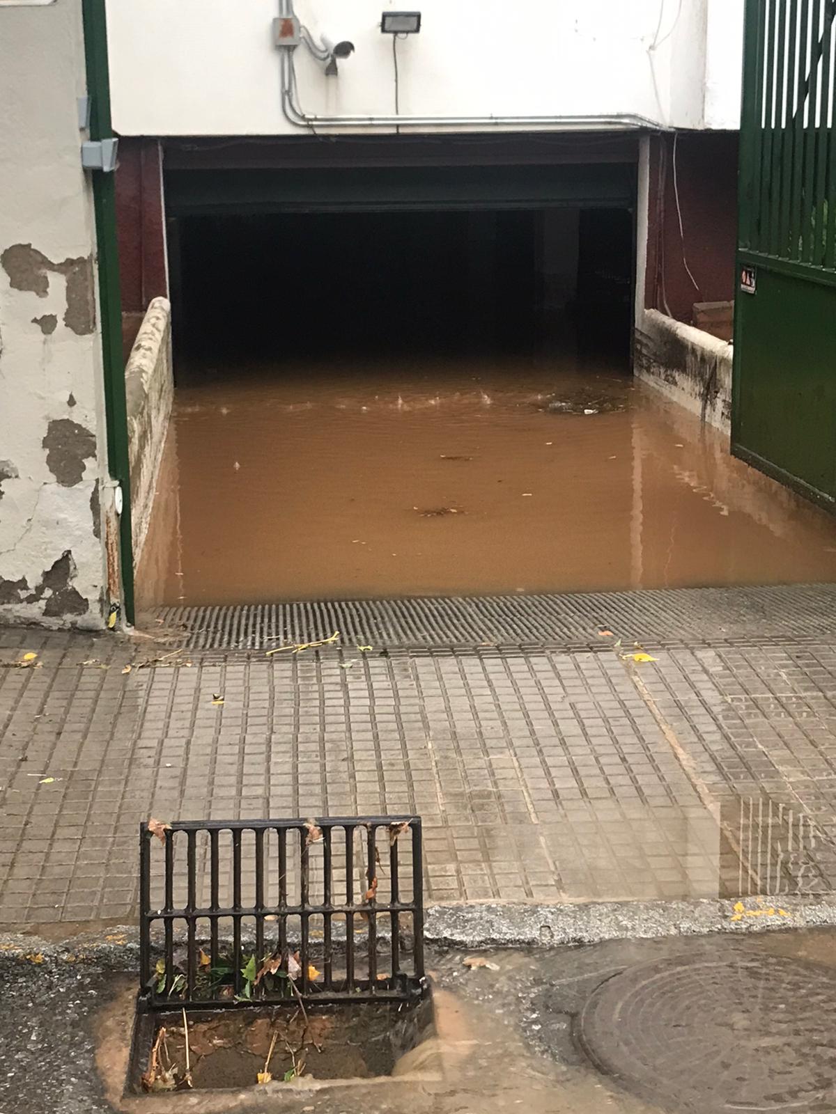 Inundado el Destacamento de Tráfico de la Guardia Civil en Zafra