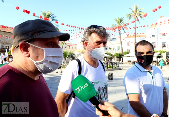 Manifestación por el descontento de los empleados públicos en abuso de la temporalidad