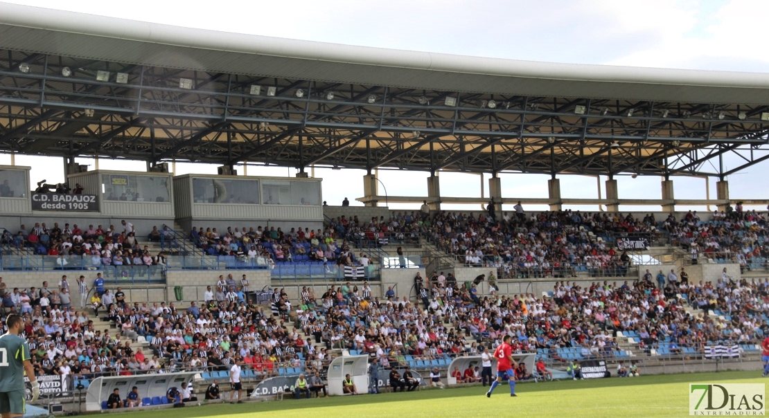 Sanidad plantea a las CCAA nuevos aforos para fútbol y baloncesto