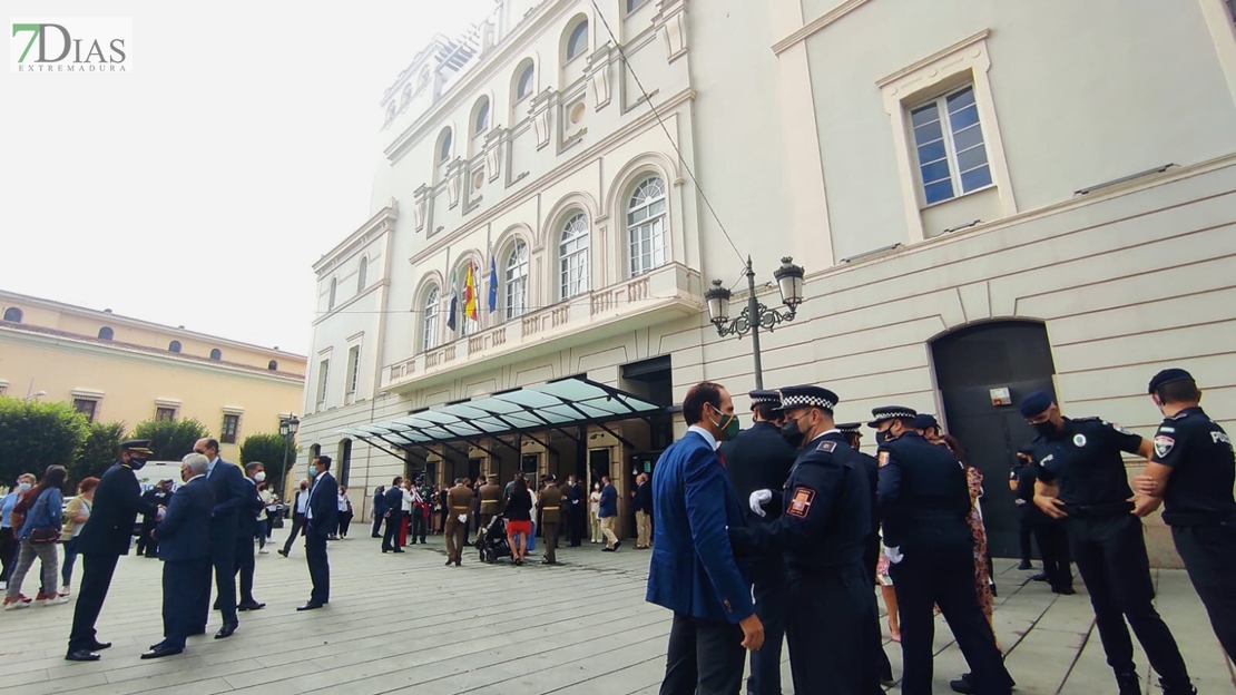 La pandemia muy presente en la entrega de medallas del Día de la Policía Local en Badajoz