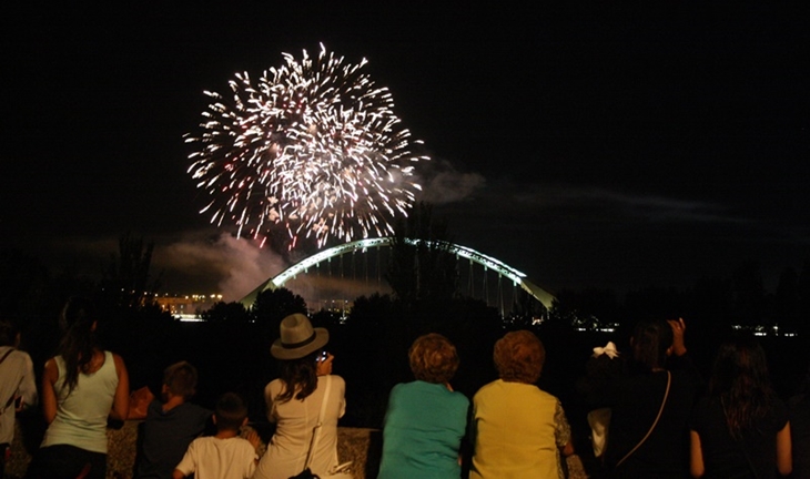 Un espectáculo de fuegos artificiales cerrará la Feria de Mérida