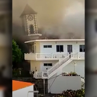 El vídeo de la lava engullendo la iglesia de Todoque en La Palma