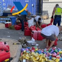 Interceptada una embarcación de recreo cargada de droga en Almería