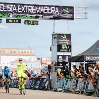 La Vuelta Ciclista a Extremadura triunfa 10 años después