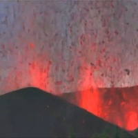 Hasta por 5 bocas expulsa lava el volcán de La Palma