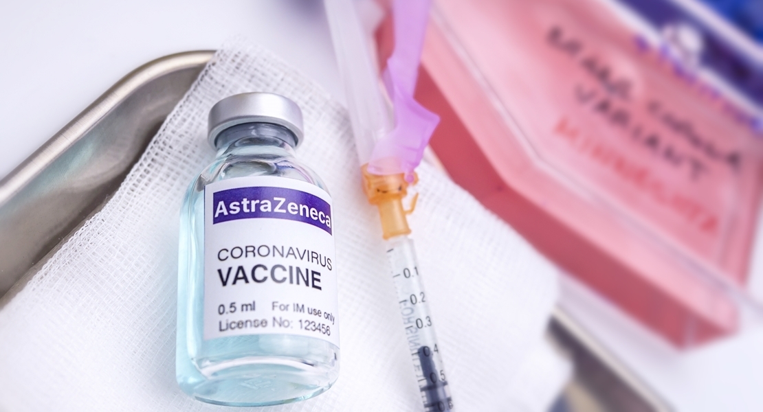 Vacunan por error a 18 personas con una segunda dosis de AstraZeneca