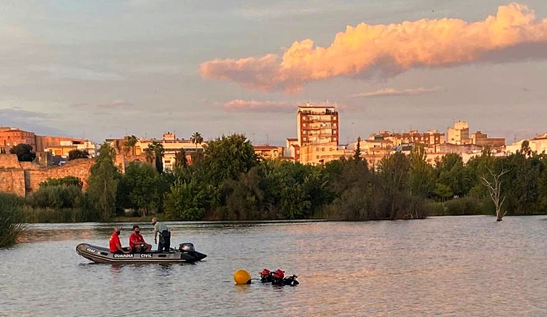 Un hombre muere ahogado en el río Guadiana a su paso por Mérida