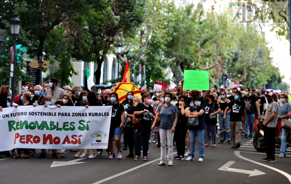 Manifiesto extremeño “por el fin de los robos de las eléctricas”