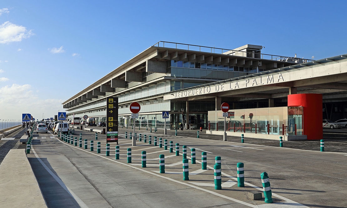 Cierra el aeropuerto de La Palma