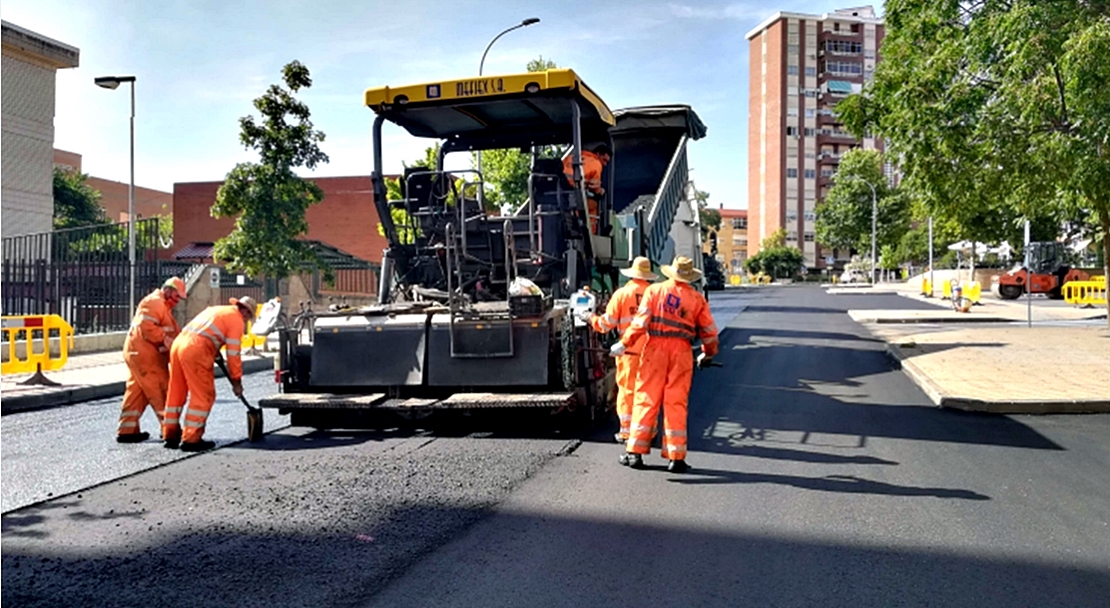 Licerán informa en Cáceres sobre obras en varias calles