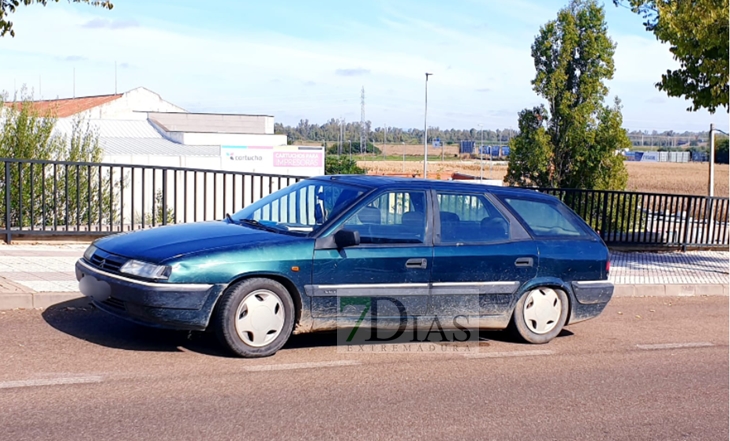 Sorprendidos mientras robaban en una nave industrial de Badajoz