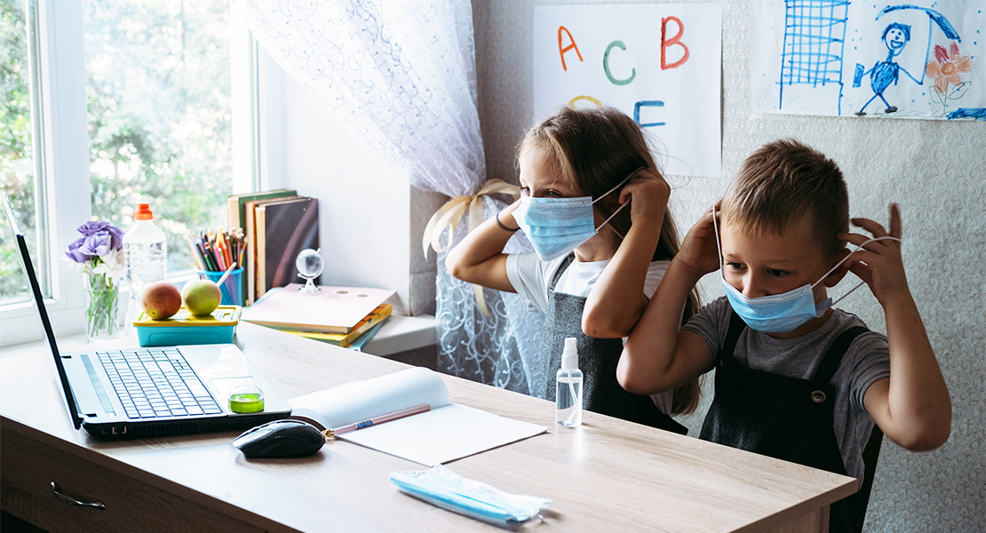 Varios alumnos dan positivo y confinan a 4 aulas de centros educativos extremeños