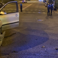 Amputan el pie a un motorista tras un accidente de tráfico en un cruce