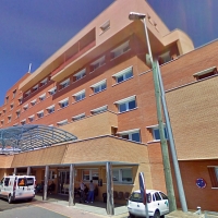 Accidente laboral: cae desde varios metros de altura en Rincón del Obispo (CC)