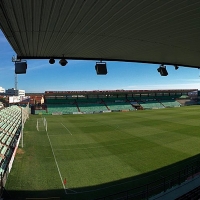 Cambio de asientos en el Estadio Romano José Fouto de Mérida