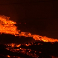 VOLCÁN: Se abre una nueva boca eruptiva al sureste del cono principal