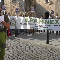 Pitada de los Agentes del Medio Natural a las puertas de Presidencia de la Junta